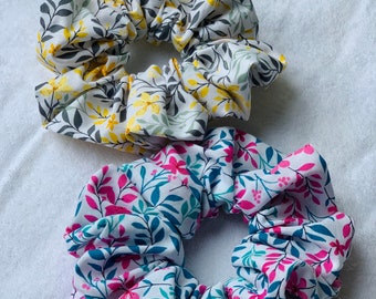 Large Floral Scrunchies/Floral Scrunchies/Flower Scrunchie/Flower Scrunchies