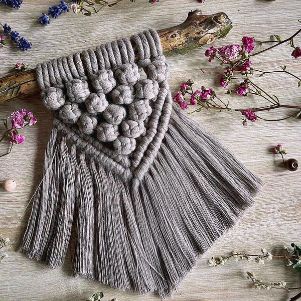 D A L I A - Macrame Wallhanging