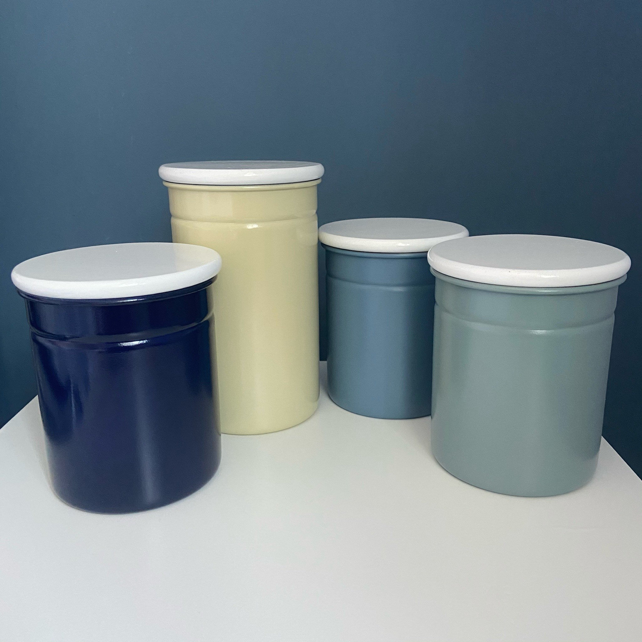 Set aus 4 Küchenkanistern mit Holzdeckeln | Etsy