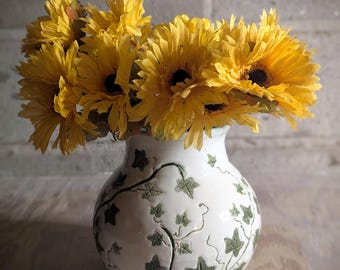 Ivy Vase/Moon Jar