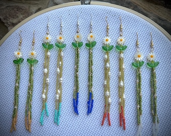Daisy Beaded Dangle Earrings (4”).