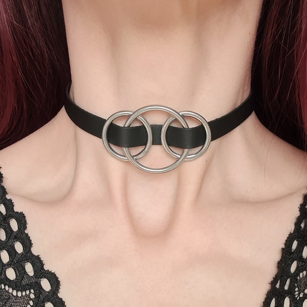 Black Choker O-Ring Collar - Leather Look - Stainless Steel - vegan