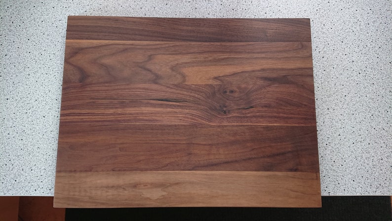 Solid wood cutting board image 2