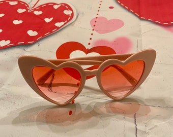 Pink heart cat eye sunglasses