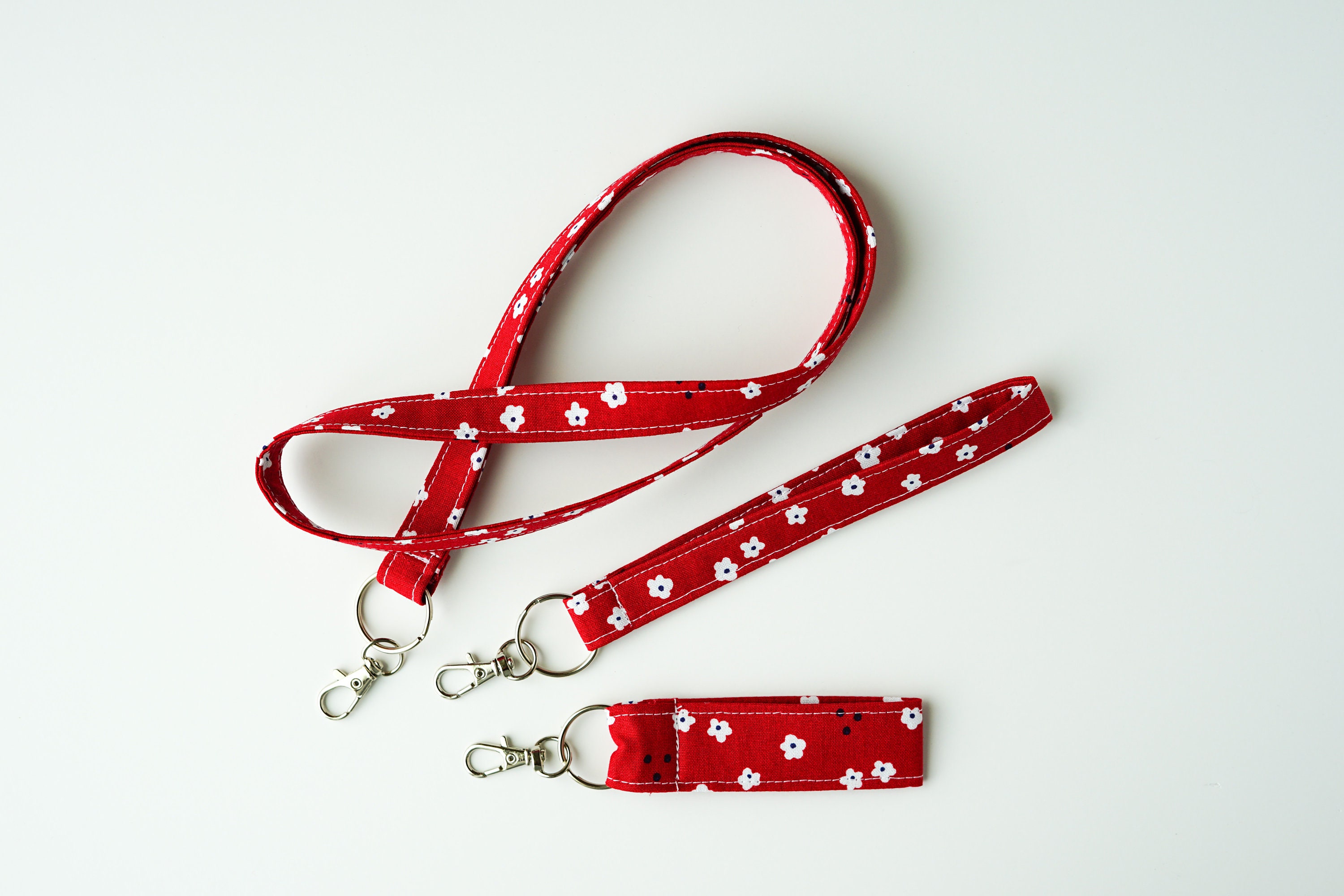 Japanese Floral Pattern Keychain, Cute Handmade Lanyard "The JoJo"