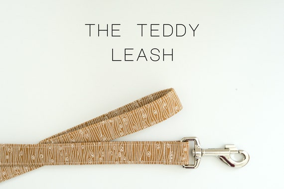 Simple leash top