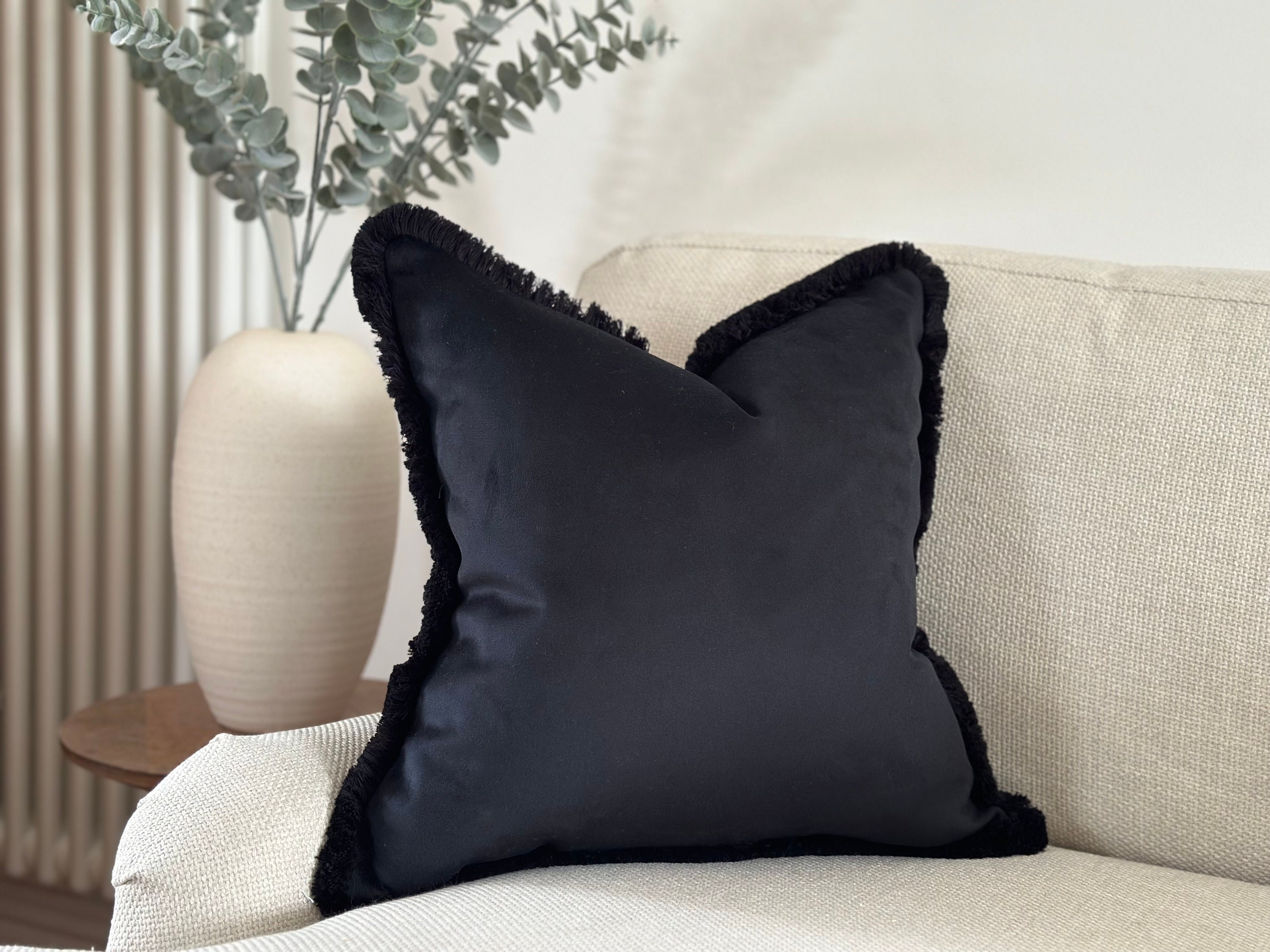 Black floor pillows hot sale