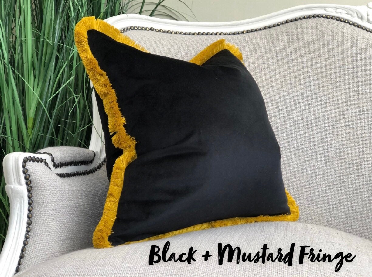 Black velvet cushions discount