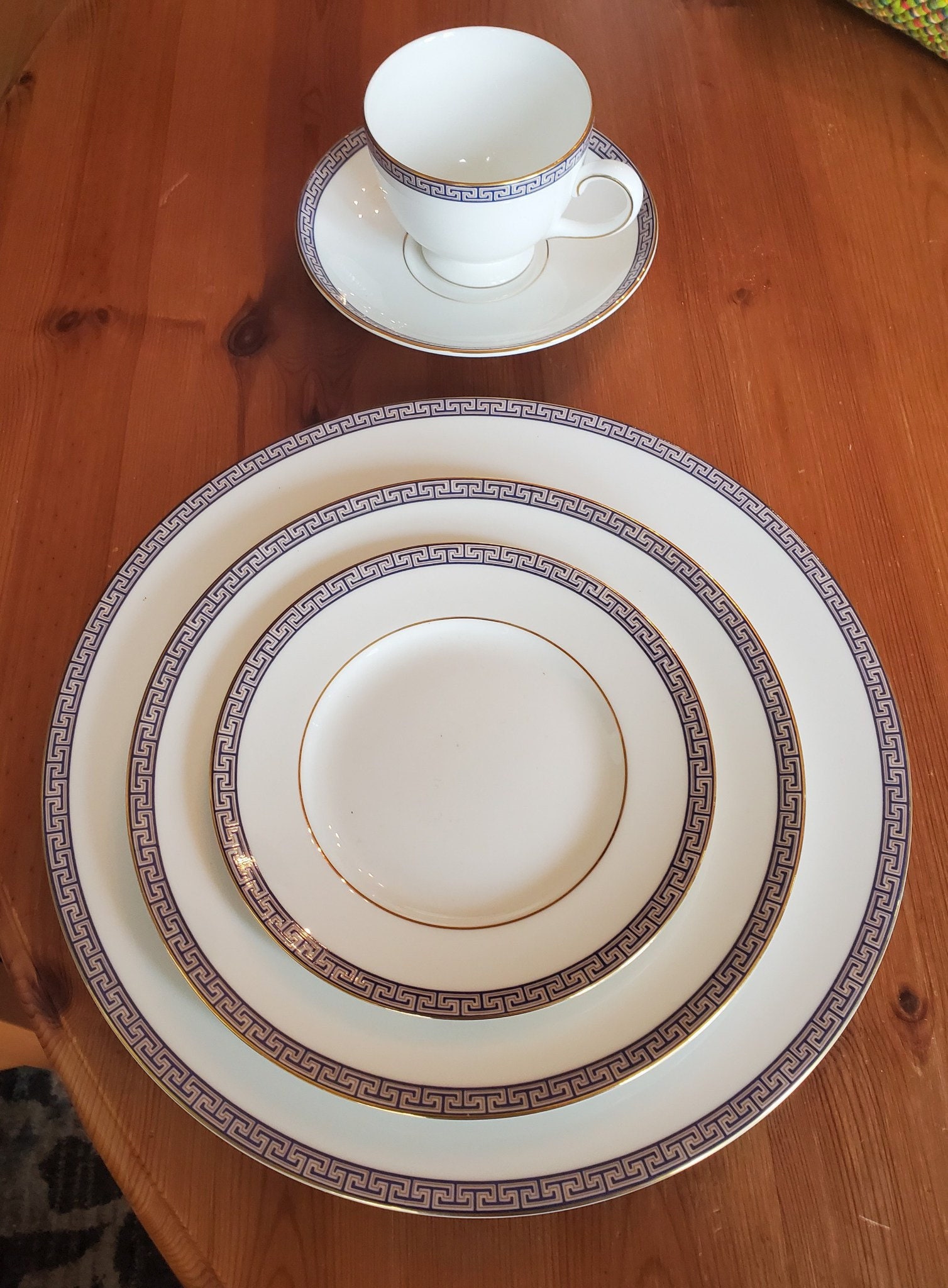 Wedgwood Palatia 2 5piece place settings. Etsy