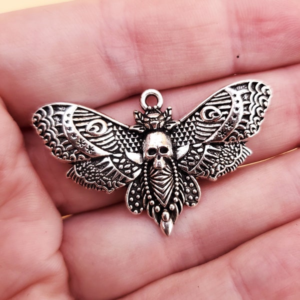 Set of 5 Death Moth Charms - Gothic Skull Moth charms - Bug or Butterfly Charms for DIY & Jewelry Making