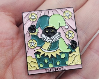 Cat Tarot Pin – The Fool Enamel Pin or Brooch. Cute Gothic Cat Pin For Occult & Fortune Telling Enthusiasts