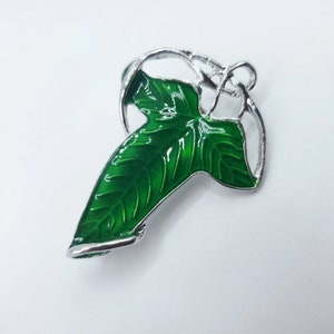 Elvish Elegance LOTR Elf Green - Il 300x300.3943247792 4ob1 