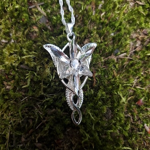 Arwen's Evenstar Necklace: A Sparkling Symbol of Elven Grace and Aragorn's Love Inspired by LOTR Elves and the Elfstone Elessar image 6