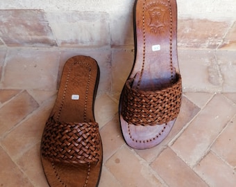 Sandales cuir tressé marocaines ,Sandales cuir femmes ,Sandales d été faites à la main,Cadeau pour elle,Chaussures en cuir marocain