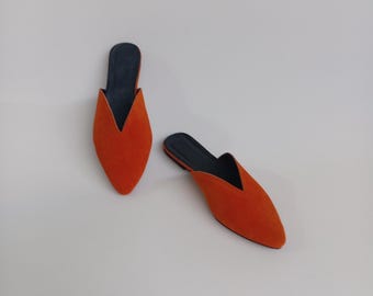 Moroccan leather slippers for women / genuine suede slippers / suede leather mules