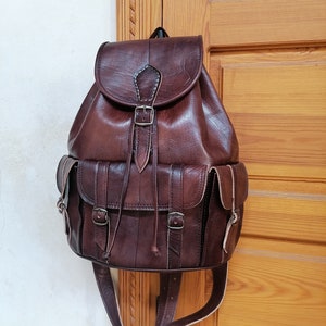 Mochila de cuero marroquí / Mochila unisex hecha a mano / Mochila de cuero Boho / Mochila de cuero marrón / Tamaño grande