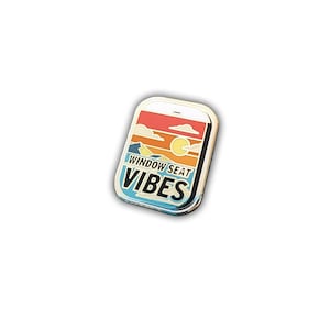 Fenster Sitz Vibes Reise Emaille Pin - schöne Reise Pin
