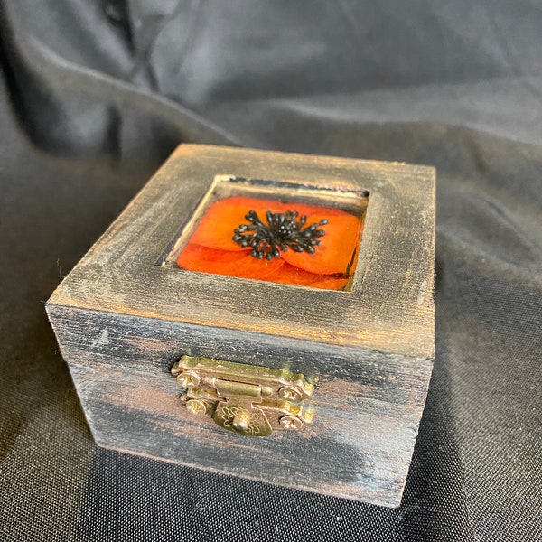 Mini Travel Altar ~ One of a Kind Enchanted Magickal Reliquary ~ Spellkit ~ Altar Box