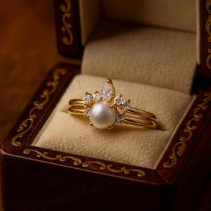 Freshwater Pearl Engagement Ring Set 14k Gold Cluster Bridesmaid Jewelry Crown Diamond Wedding Band June Birthstone Birthday Gift For Love