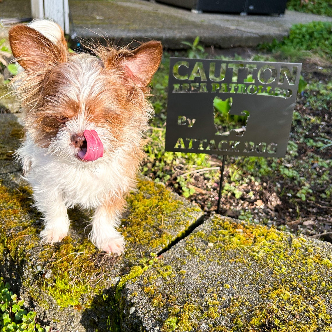 Warning Dog Yard Sign, Dog Security Yard Art, Metal Dog Yard Art