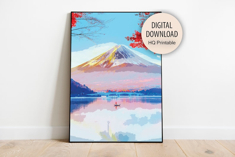 Puede incluir: Una descarga digital de una pintura que representa el monte Fuji, una monta&ntilde;a cubierta de nieve, reflejada en un lago con un peque&ntilde;o bote en primer plano. La monta&ntilde;a est&aacute; rodeada de &aacute;rboles con hojas rojas. La pintura tiene una gama de colores azules, rosas y blancos.