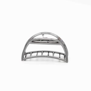 Geneva Metal Hair Claw Clip | Jaw Hair Clip | Nonslip Large Hair Claw | Thick Hair Claw | Womens Gifts | Minimalist Hair Claw | Black