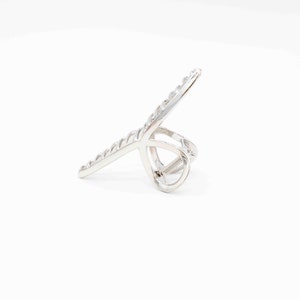 Darcie Metal Hair Claw Clip | Jaw Hair Clip | Nonslip Large Hair Claw | Thick Hair Claw | Womens Gifts | Minimalist Hair Claw | Silver
