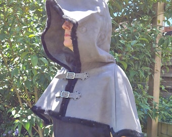 Capucha medieval de cuero gris - para caballero, cazador, pícaro, clérigo, larp y cosplay