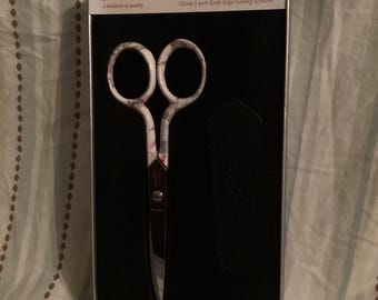Olivia 2004 Gingher Designer Sewing Scissors