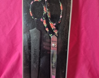 8” Designer Dressmaker’s Shears - Gingher 2002 Penelope Series