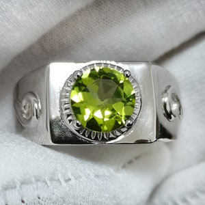 Natural Peridot Ring for Men, Solid 925 Sterling Silver, Peridot Gemstone Ring, Statement Silver Ring, Personalized Gift for Him Signet ring