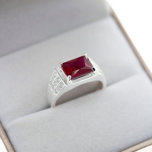 Natural garnet ring Mens Garnet Ring 925 Sterling Silver Gift For Him Garnet Statement Ring Promise Ring January Birthstone mens  Ring