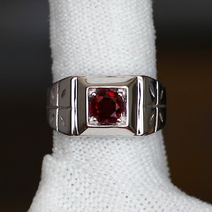 Natural garnet ring Mens Garnet Ring 925 Sterling Silver Gift For Him Garnet Statement Ring Promise Ring January Birthstone mens Ring
