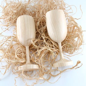 Handmade Ash Wood Wine Goblet Set – Elegant 190 ml Wooden Wine Glasses, 20 cm Tall, Perfect Gift for her, Natural & Sustainable Design