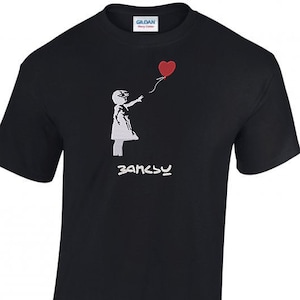 Camiseta Banksy Girl bordada com balão vermelho/Presente personalizado/Feito sob medida/Unissex/Banksy Graffiti Fashion