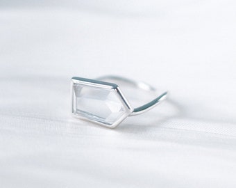 Geometric Clear Quartz Ring Minimalist Crystal Gemstone Ring Handmade 925 Silver Ring Clear Crystal Ring Rock Crystal Ring