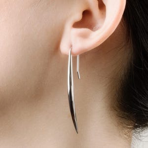 Minimalistische Lange Tropfen Ohrringe Skulpturale Ohrhänger Geometrisch 925er Silber Haken Ohrringe Moderne Schlichte Ohrringe Lange Baumeln Spike Ohrringe