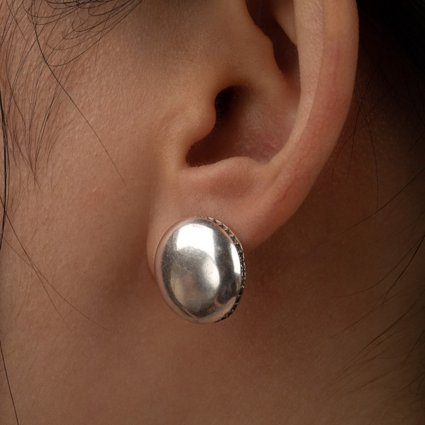 Half Sphere Silver Ear Studs Half Ball Stud Earrings Half Dome Earrings Minimalist Geometric Stud Vintage Style Studs Round Stud Earrings
