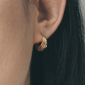 Gold Chunky Hoops Bold Hoops Gold Thick Hoops Dainty Chunky Huggie Chunky Gold Hoops Small Huggie Hoop Modern Minimalist Hoop Earrings Gifts