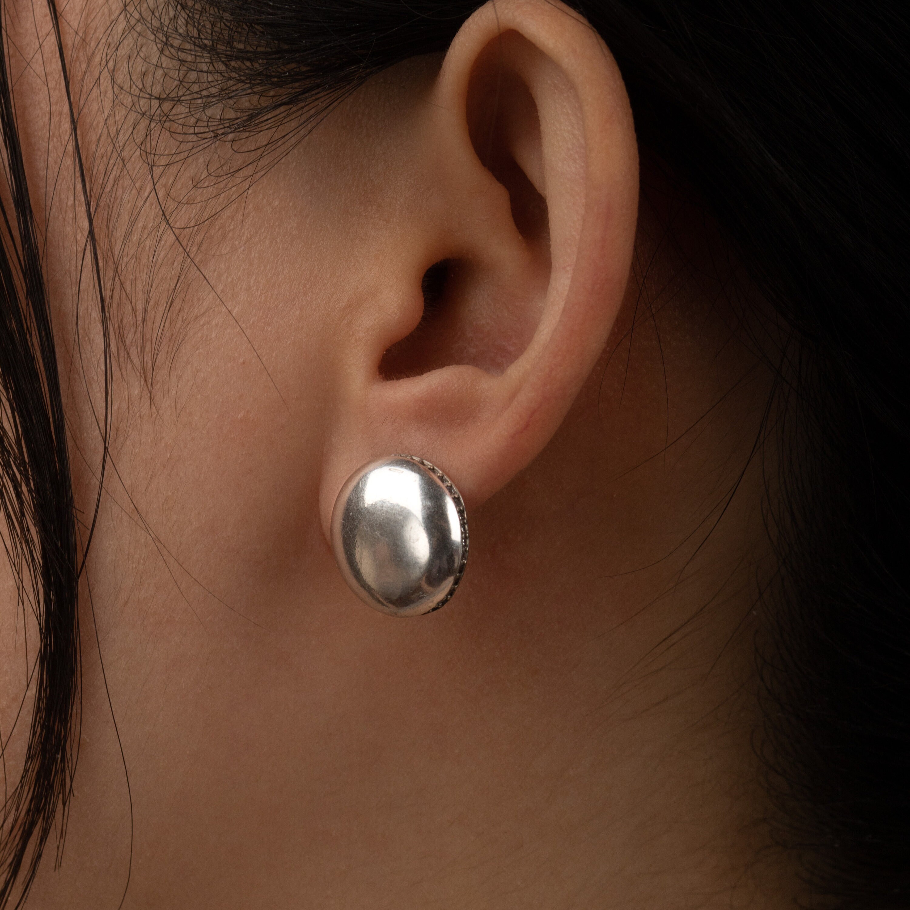 thumbnail image 2 of 925 Sterling Silver Small 4mm Half Bead Ball Dome Stud Earrings - Made In UK, Perfect Gift 2 of 4