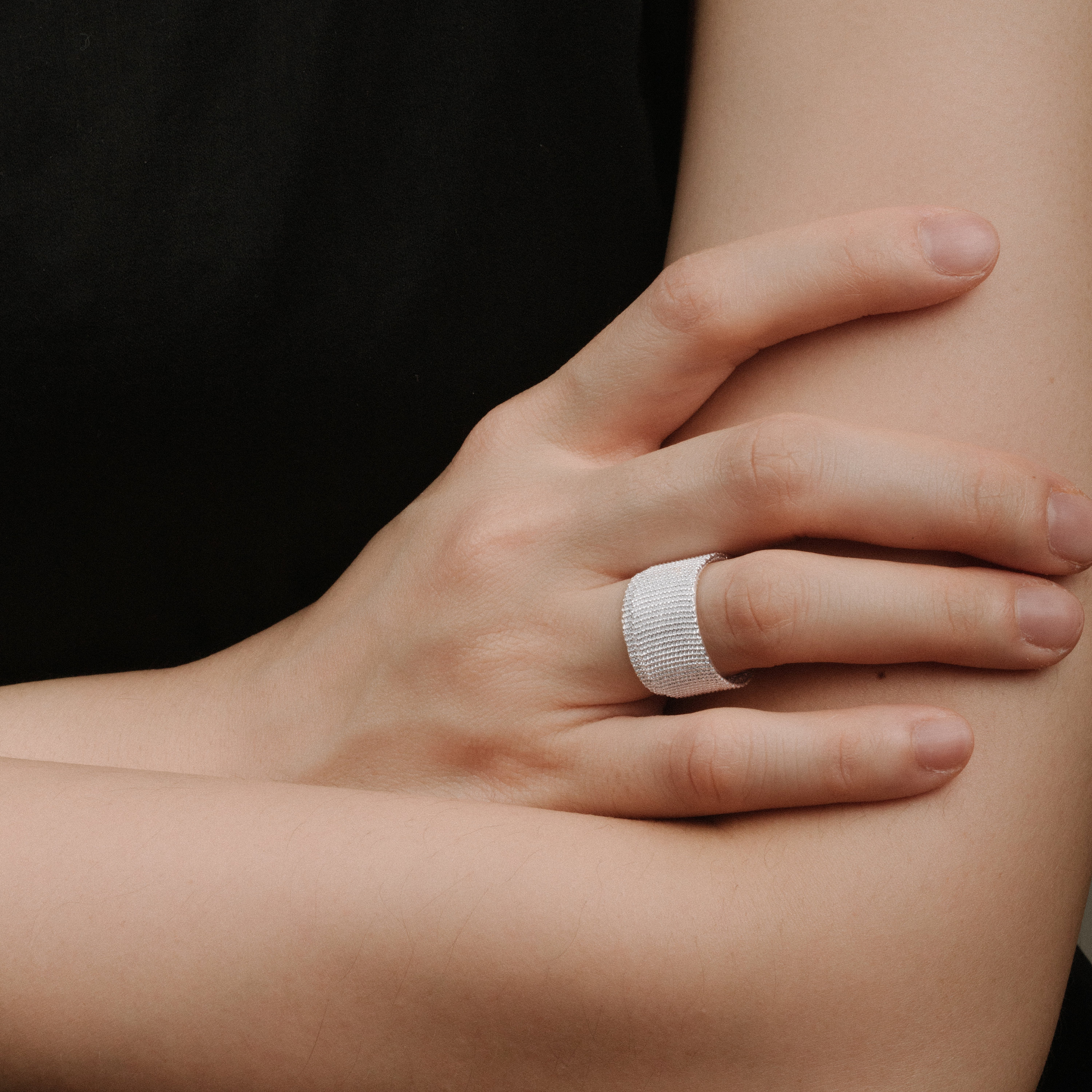 Silver Bandage Ring Minimalist Silver Wide Band Ring Texture Silver Bandage Ring Minimalist Silver Wide Band Ring Texture