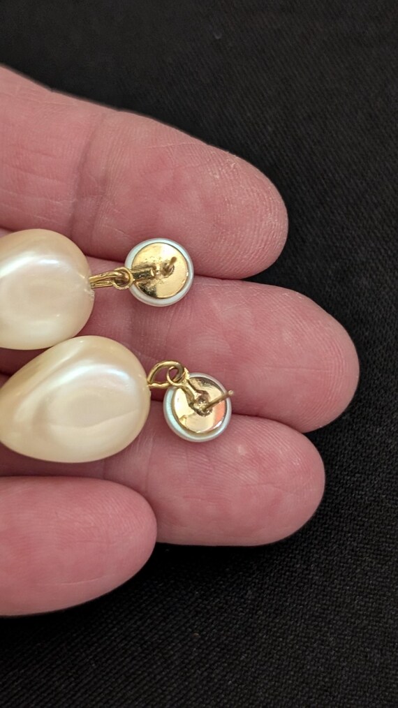Elegant Pearlescent Drop Earrings: Faux Pearl & R… - image 6