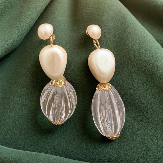 Elegant Pearlescent Drop Earrings: Faux Pearl & R… - image 1