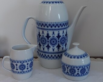 New Hutschenreuther Hohenberg Porcelain Teapot, Creamer & Sugar Bowl - with Lids