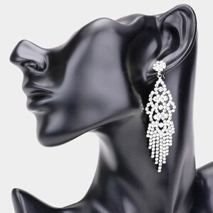 rhinestone earrings, bridal earrings, clear and silver pageant earrings, prom dangle earrings, formal evening earrings
