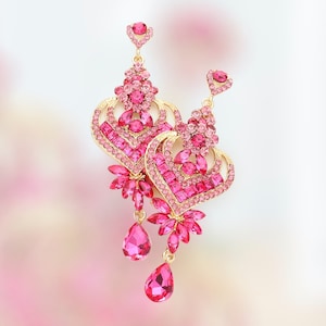 Pink rhinestone earrings, light pink dangle earrings, pink pageant earrings, light pink prom earrings, light rose dangle earrings