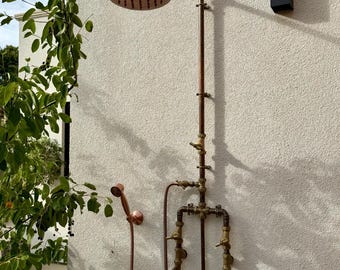 George Clarke – Wunderschöne Außenduschen | Industrielle Gartenarmaturen und Ablassventile aus massivem Kupfer