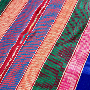 Unique peruvian gift: Vintage frazada in bright stripes - Handwoven sheep wool blanket 5.5 ft x 5.3 ft - (3.5 Kg)