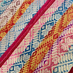 Handwoven Peruvian Sheep Wool Blanket - Rustic Home Decor - Vintage Rug 5.9 ft x 4.3 ft - (5.1Kg)