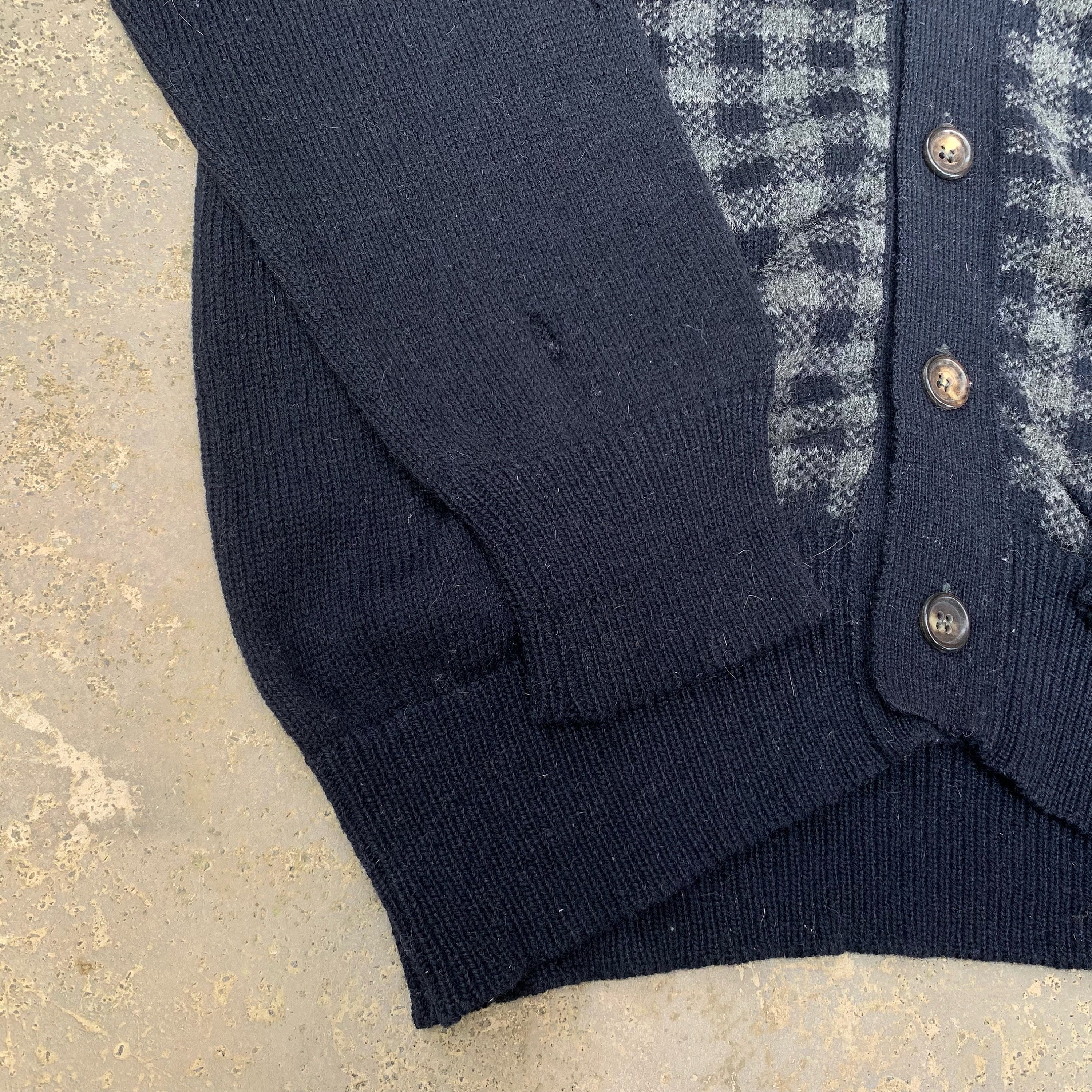 トップス 90s COMMEdesGARCONS WOOL SWEATER KNIT Rare! Vintage 1990s Distressed Comme Des Garcons Wool Knit
